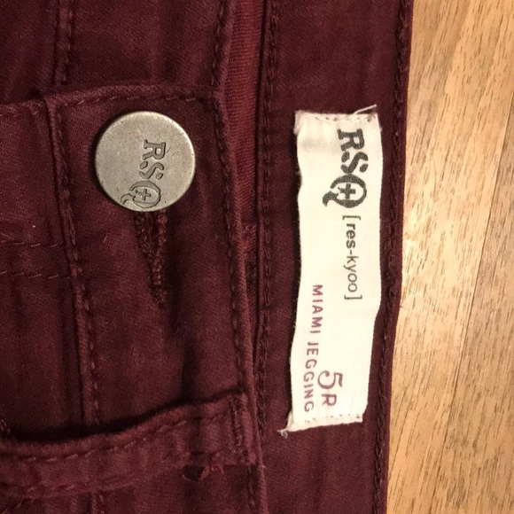 Maroon jeggings - Picture 2 of 3